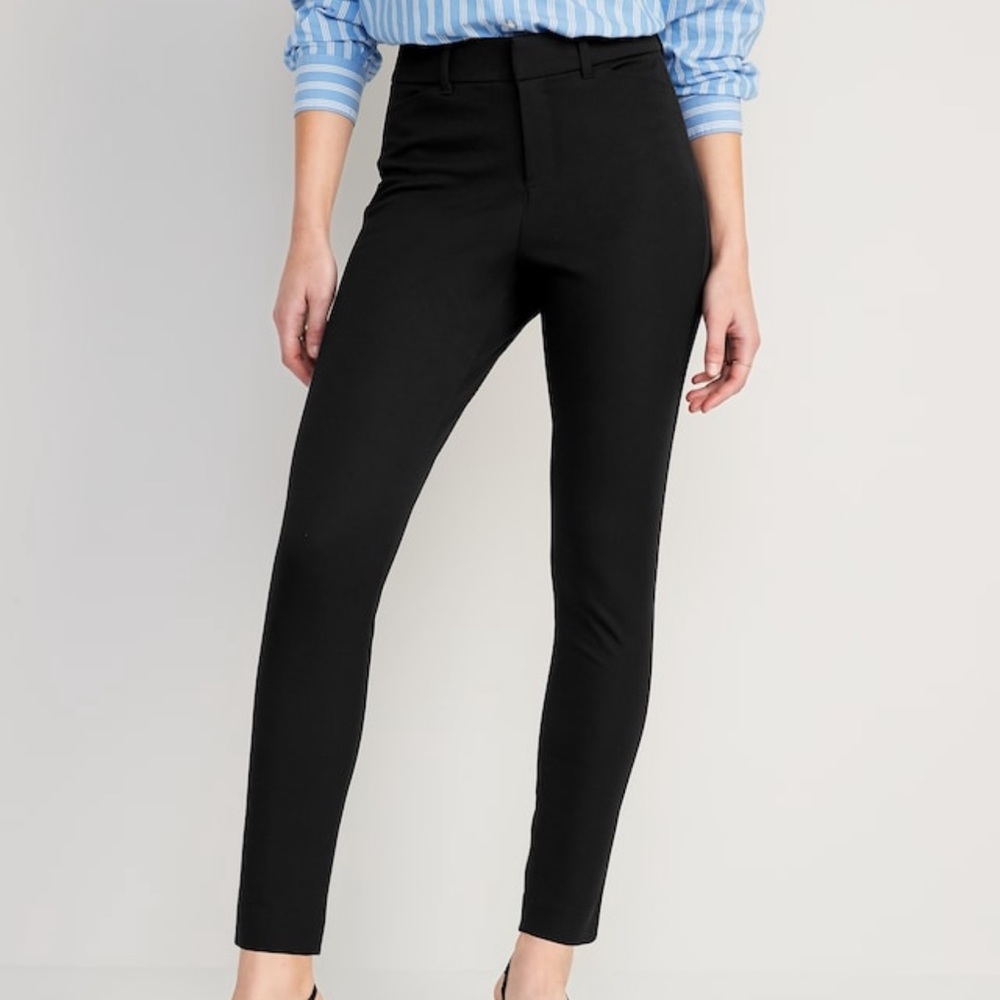 Old Navy Pixie Ankle Pants